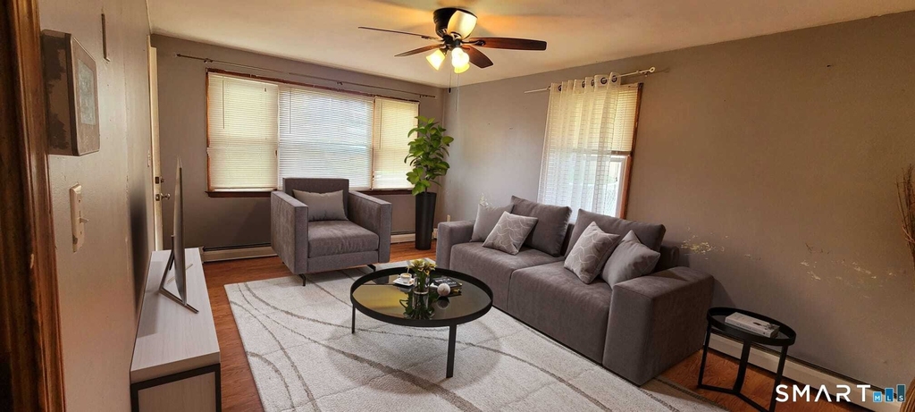 44 Vernon Street - Photo 2