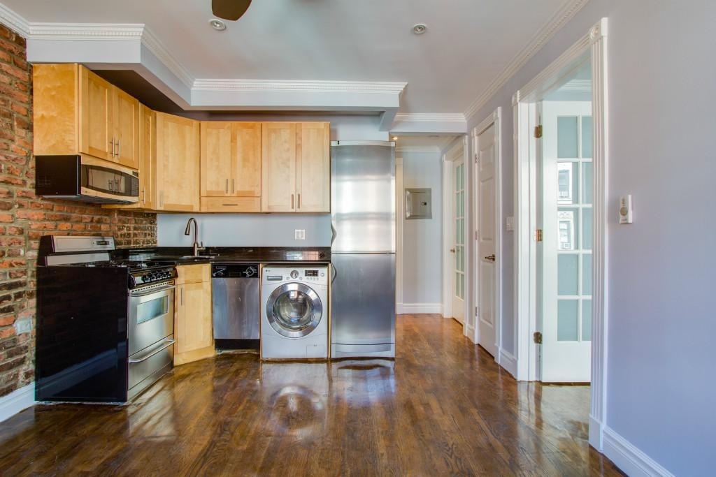 Clinton St #3A, NY - Photo 1