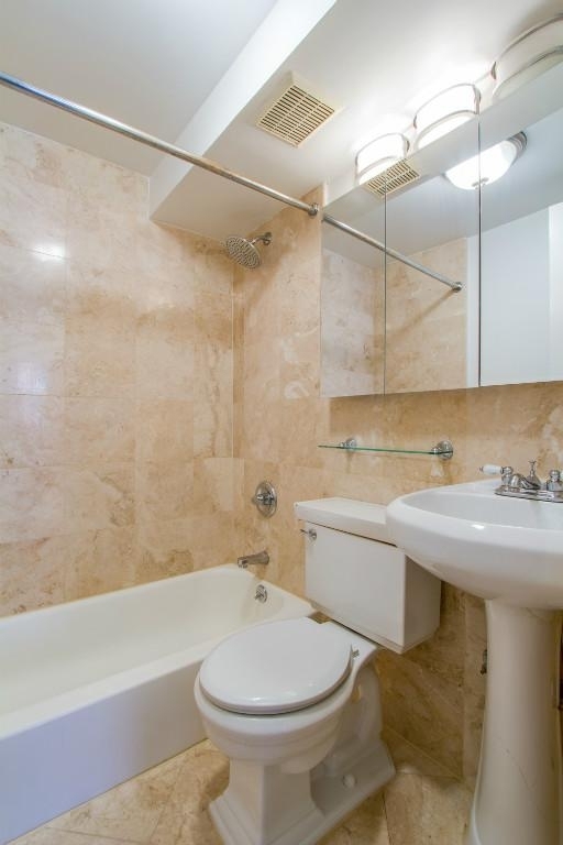 Clinton St #3A, NY - Photo 2