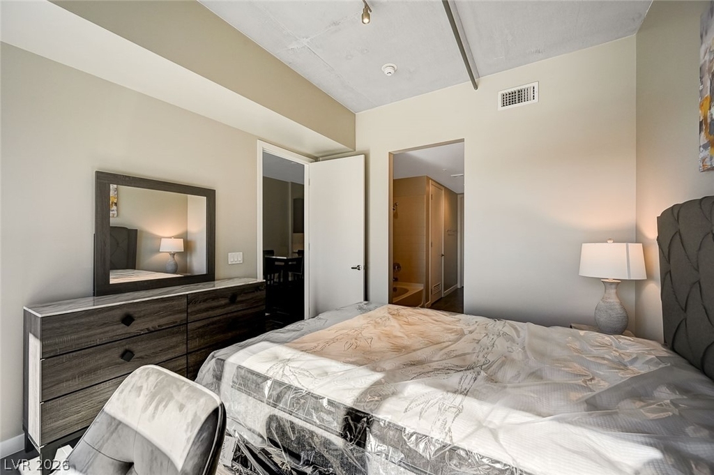 353 E Bonneville Avenue - Photo 18