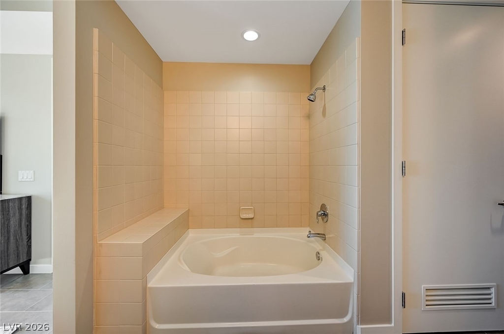 353 E Bonneville Avenue - Photo 21