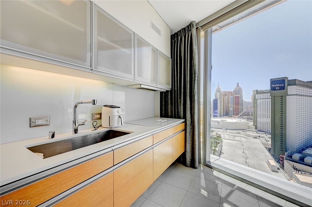 3726 Las Vegas Boulevard - Photo 14