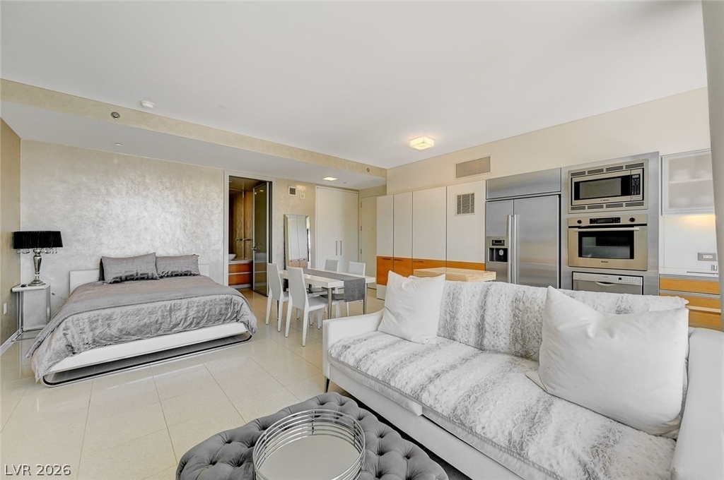 3726 Las Vegas Boulevard - Photo 0