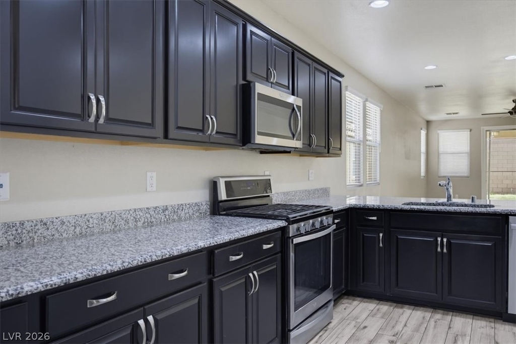 917 Spiracle Avenue - Photo 11