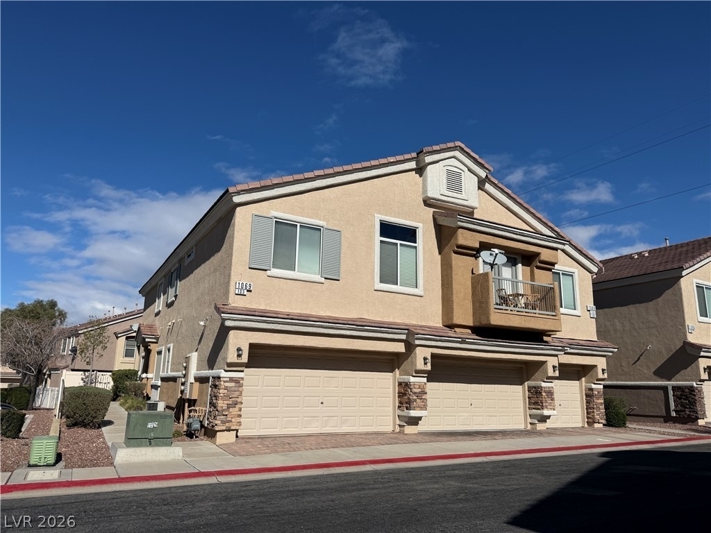 1069 Slate Crossing Lane - Photo 0