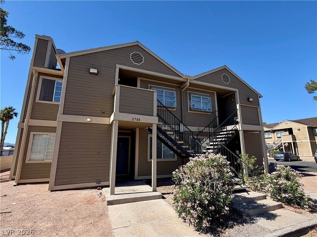 2704 Aarondavid Drive - Photo 0