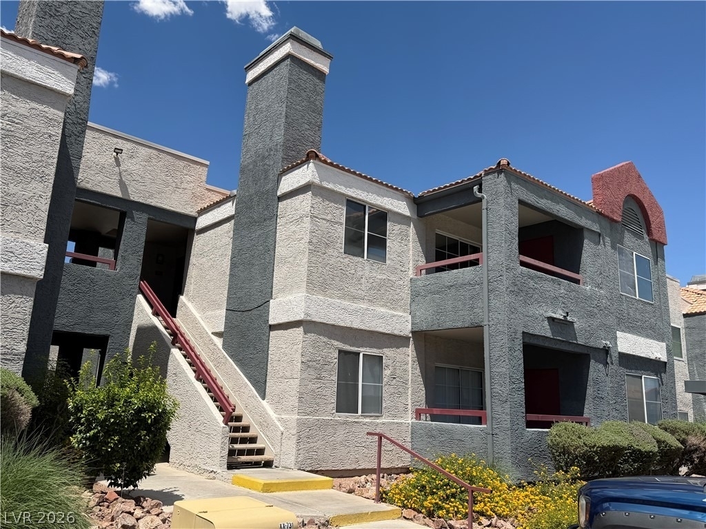 8600 W Charleston Boulevard - Photo 0