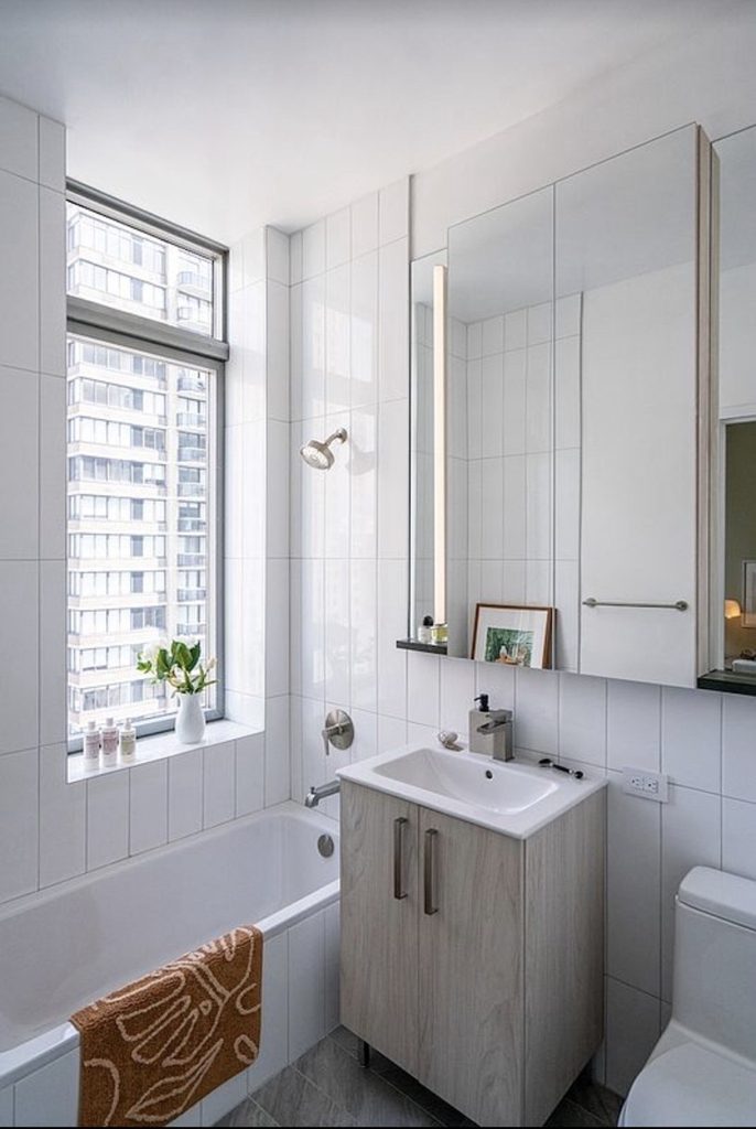  West 47th Street - Photo 5