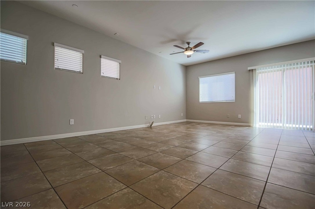 1143 Jesse Harbor Avenue - Photo 7