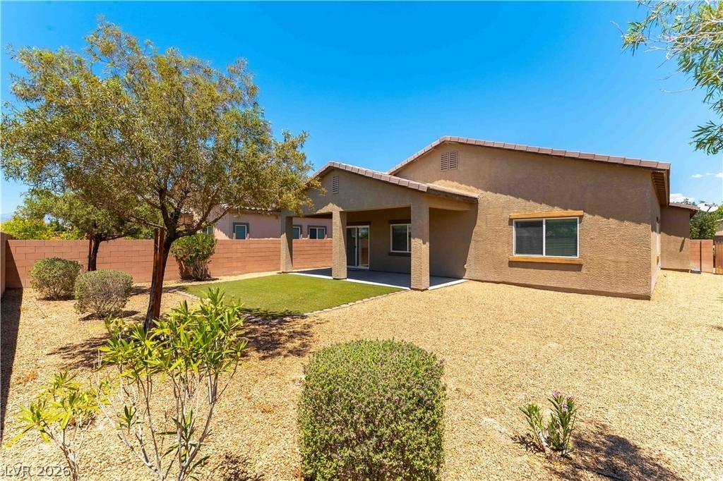 205 Dela Cruz Avenue - Photo 23