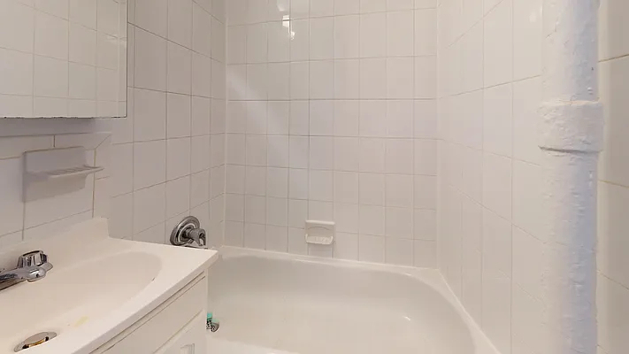 334 East 93rd Street - Photo 7