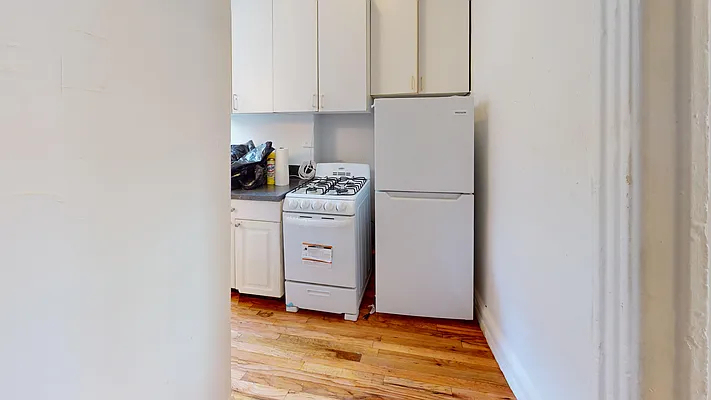 1731 Second Ave - Photo 7