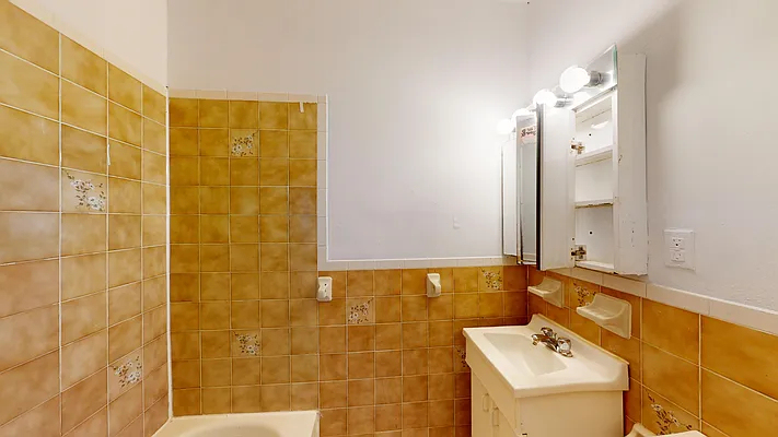 1731 Second Ave - Photo 8