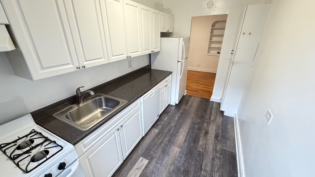 65-65 Booth Street - Photo 5