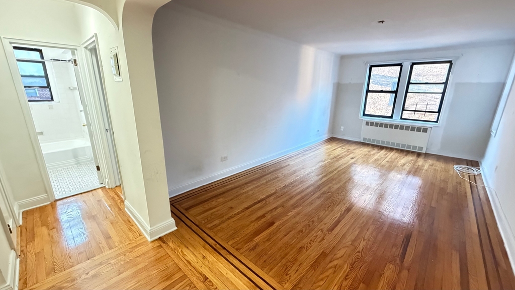 65-65 Booth Street - Photo 9