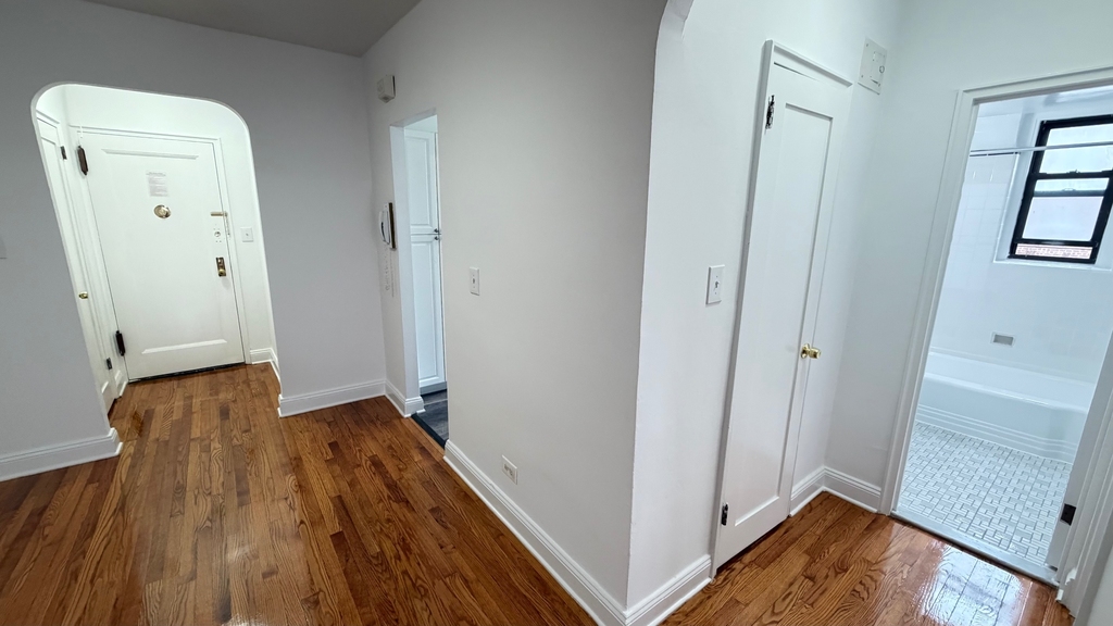 65-65 Booth Street - Photo 15