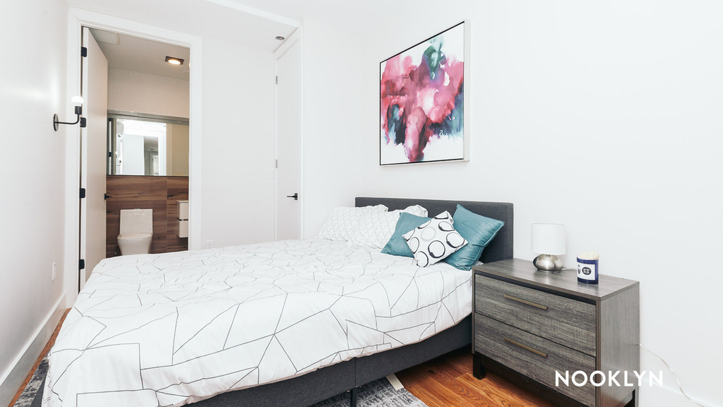 250 Lenox Rd - Photo 9