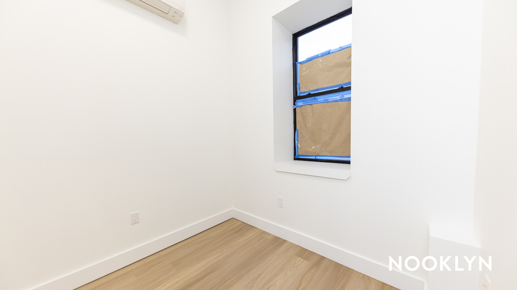 589 Knickerbocker Ave - Photo 18