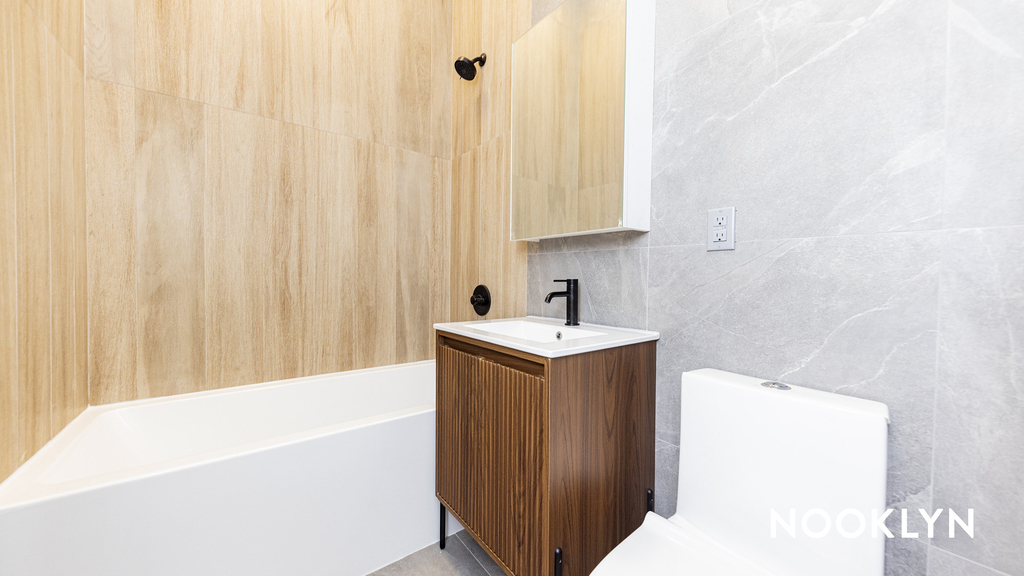 589 Knickerbocker Ave - Photo 13