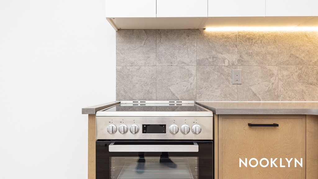 589 Knickerbocker Ave - Photo 8