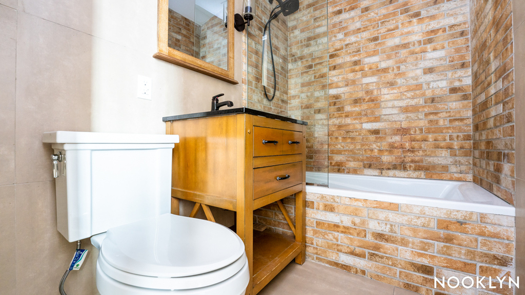 1359 Myrtle Ave  - Photo 15