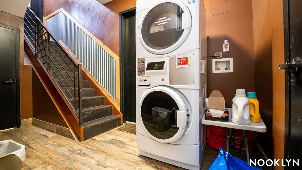 1359 Myrtle Ave  - Photo 2