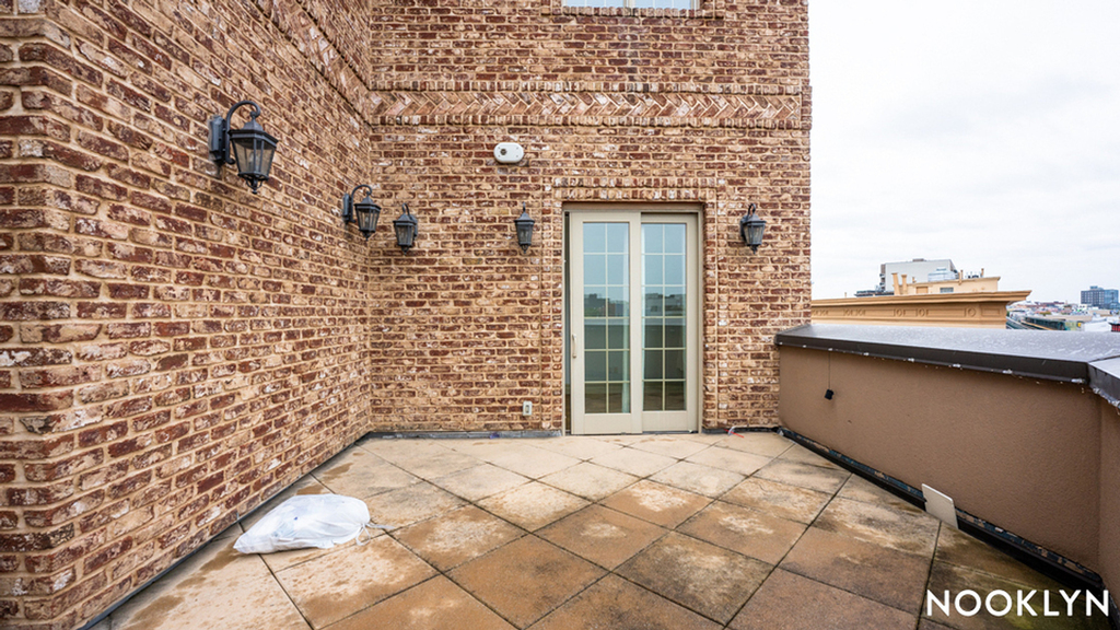 1359 Myrtle Ave  - Photo 6