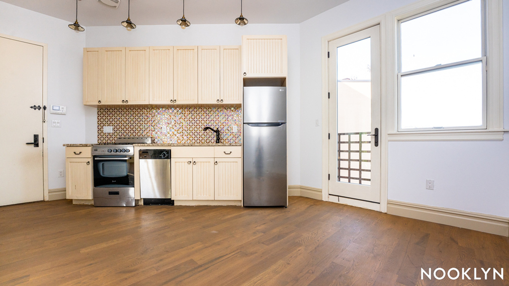 1359 Myrtle Ave  - Photo 0