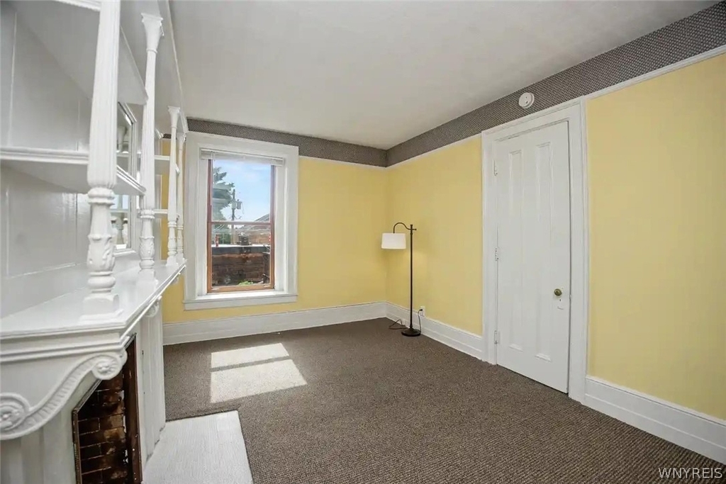 493 Delaware Avenue - Photo 15