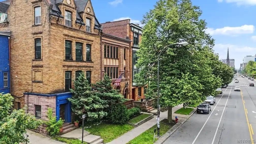493 Delaware Avenue - Photo 1