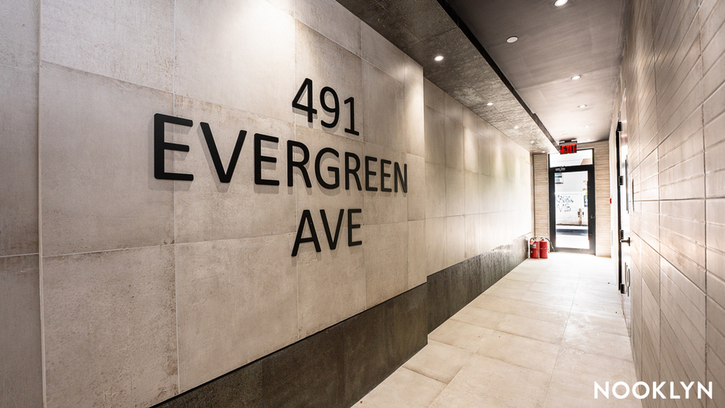 491 Evergreen Ave - Photo 17
