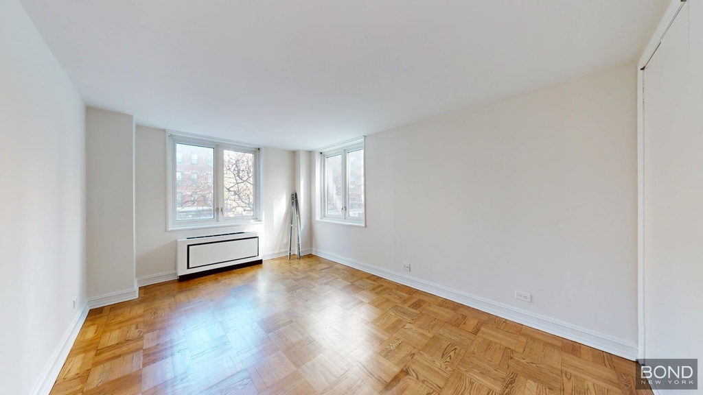 400 East 71st Street  - Photo 2