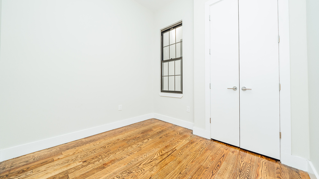 358 Palmetto St - Photo 7
