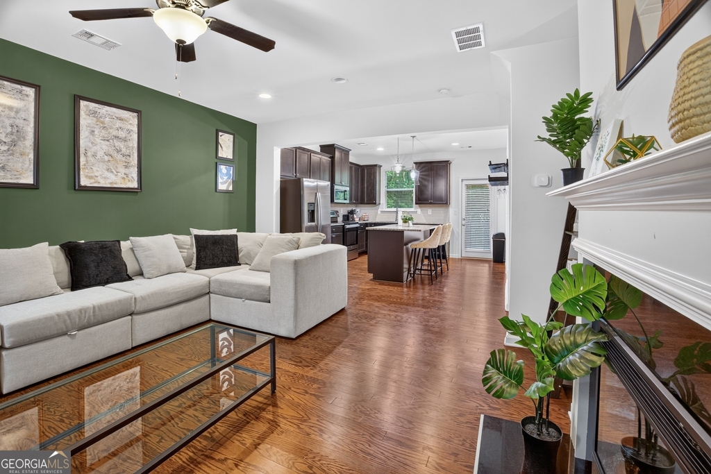 865 Society Circle Sw - Photo 5