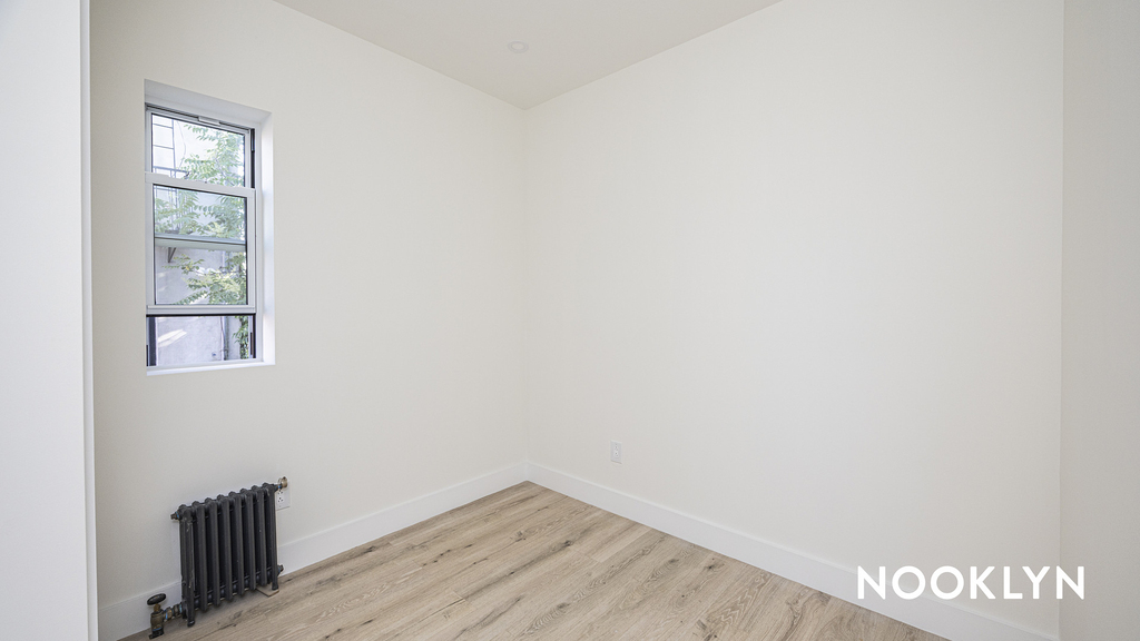 32 Patchen Ave - Photo 13