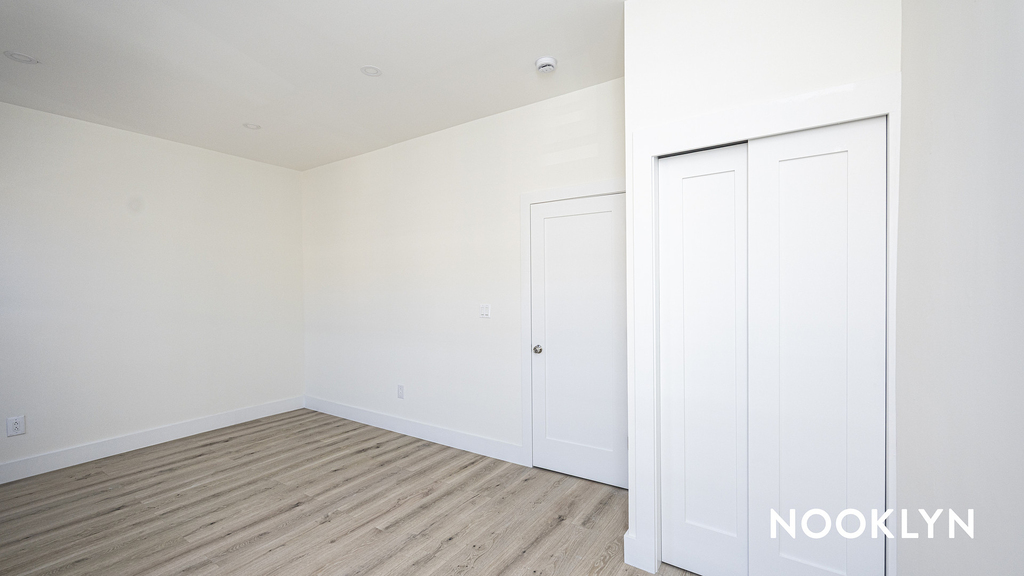 32 Patchen Ave - Photo 6