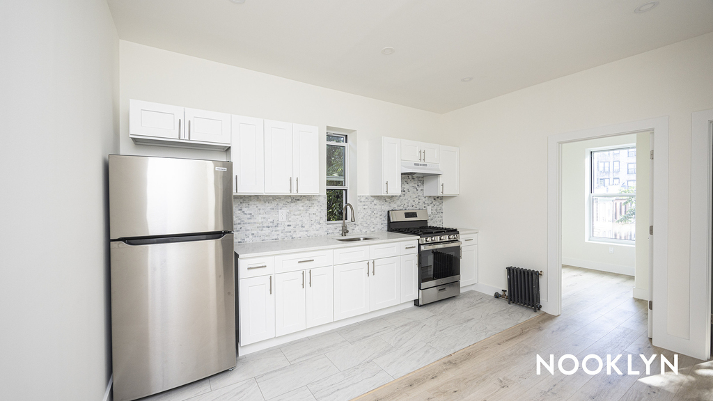 32 Patchen Ave - Photo 14