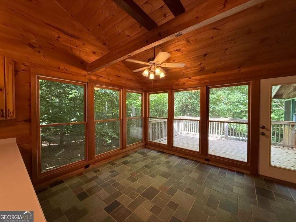 2405 Mountain Road - Photo 6