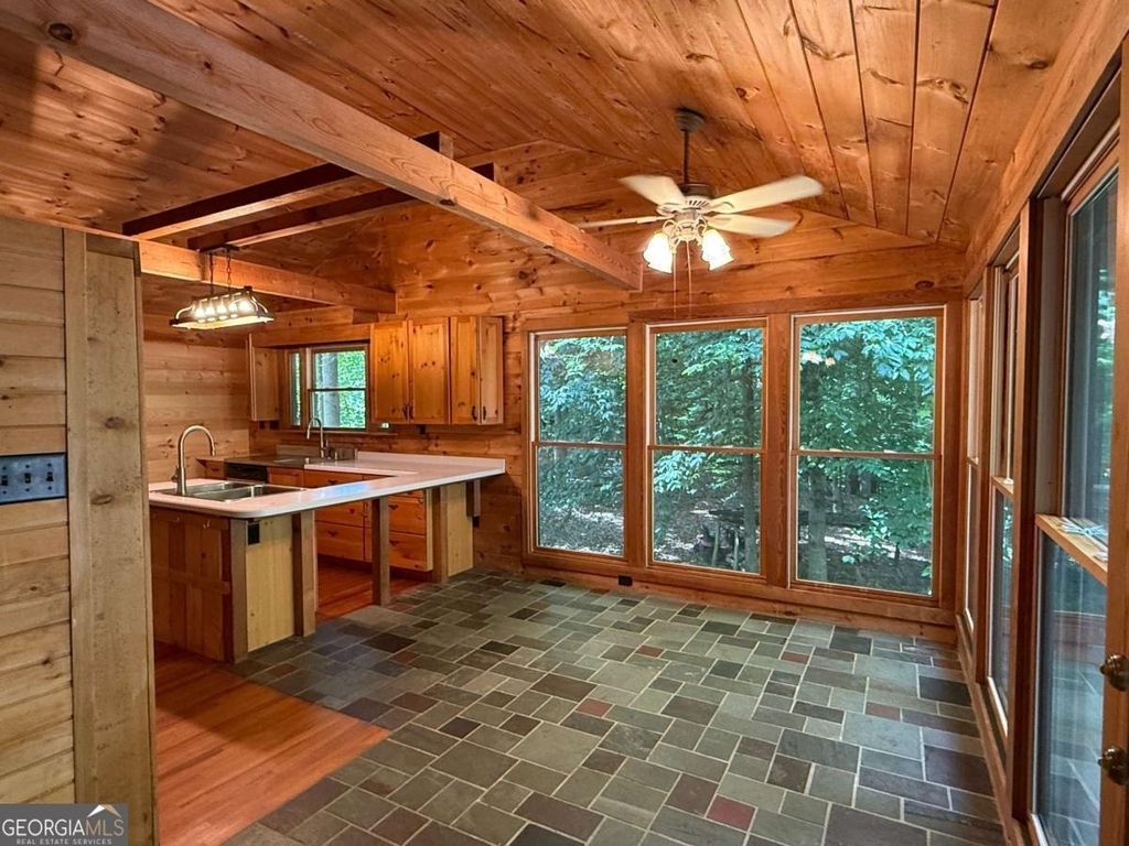 2405 Mountain Road - Photo 7