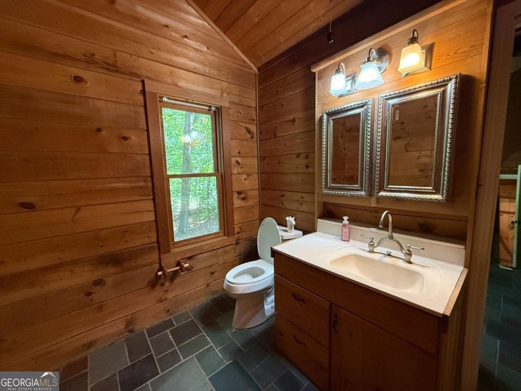 2405 Mountain Road - Photo 11