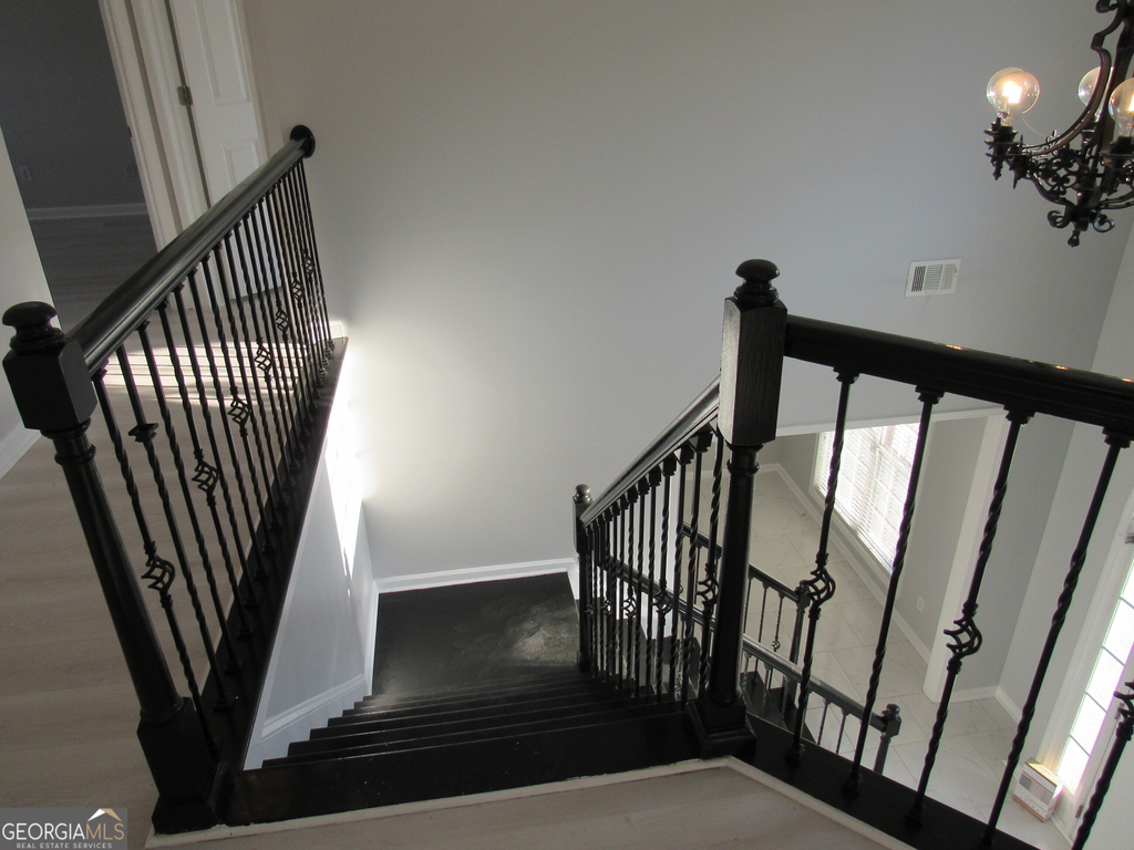 305 Sunderland Circle - Photo 37