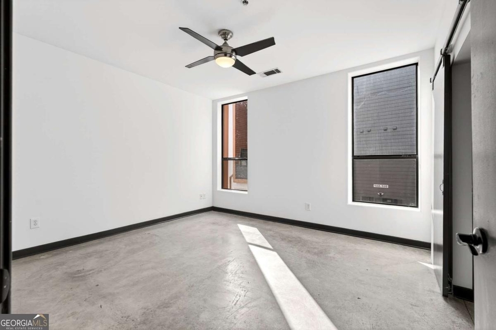 972 Dekalb Avenue Ne - Photo 12