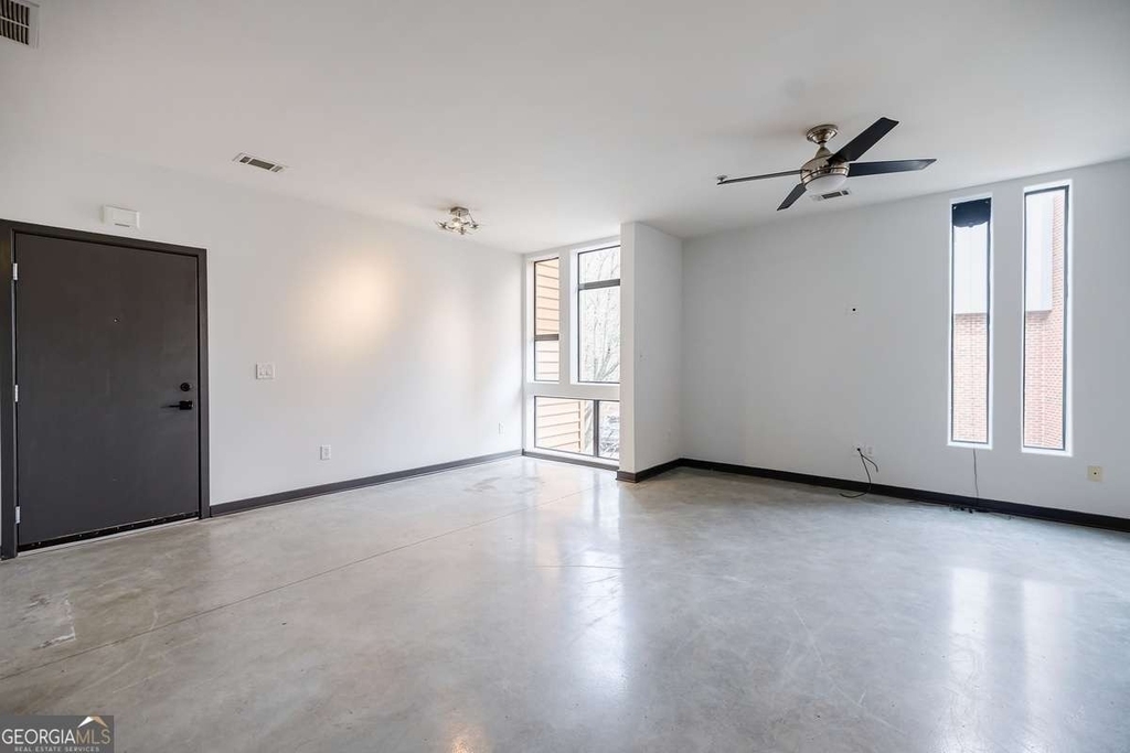 972 Dekalb Avenue Ne - Photo 3