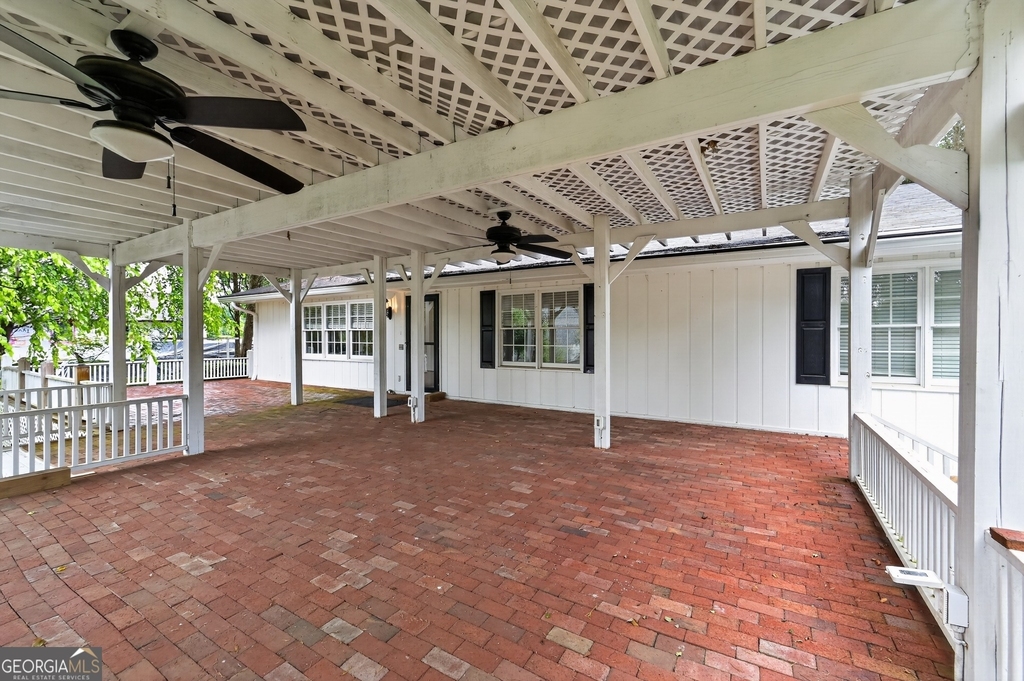 1455 Courtney Lane - Photo 1