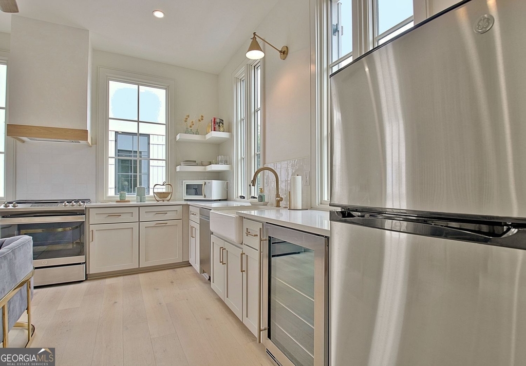 180 High Street - Photo 2