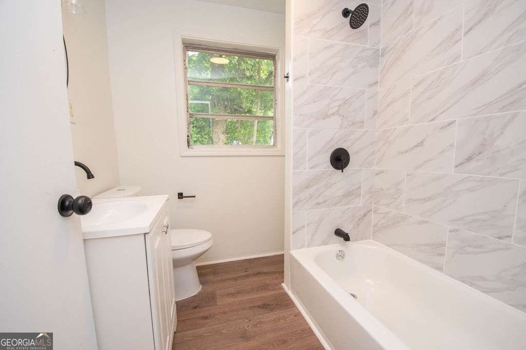 903 Georgia Avenue - Photo 18