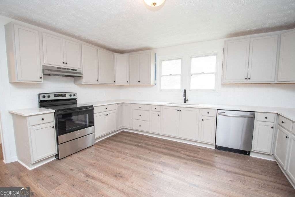 903 Georgia Avenue - Photo 6