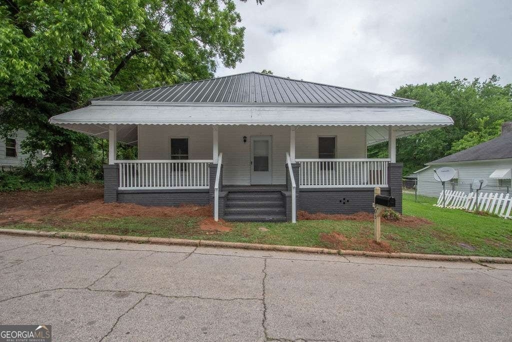 903 Georgia Avenue - Photo 0