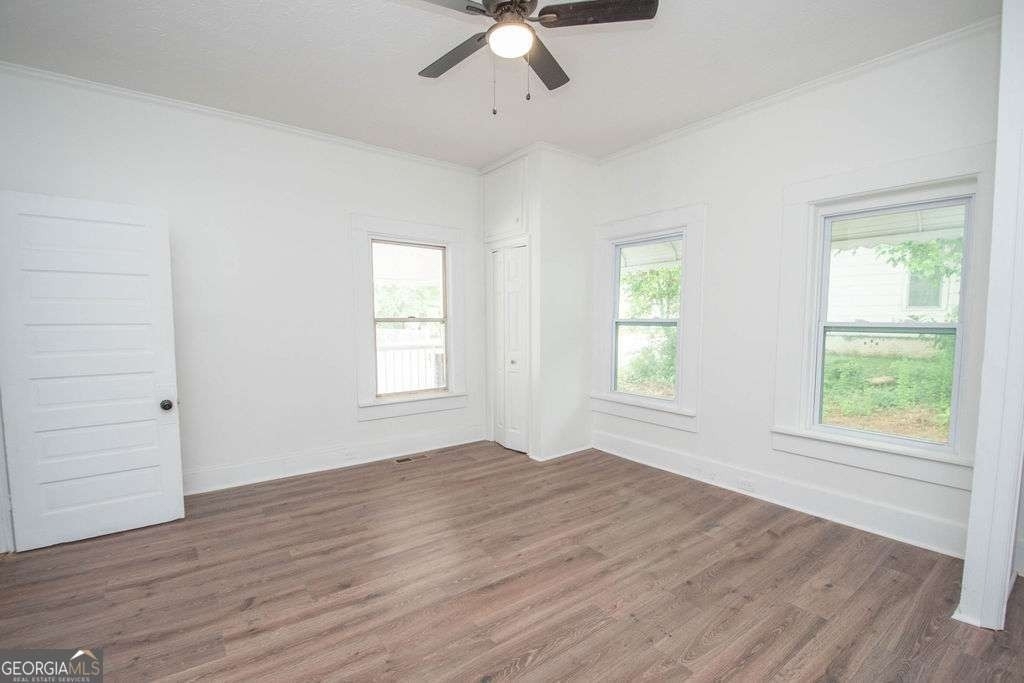 903 Georgia Avenue - Photo 11