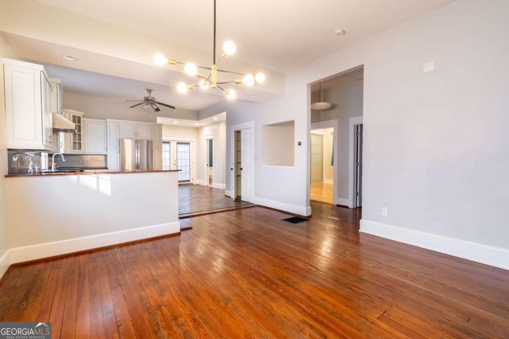 311 Josephine Street Ne - Photo 11